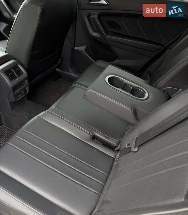 Внедорожник / Кроссовер Volkswagen Tiguan 2023 в Запорожье