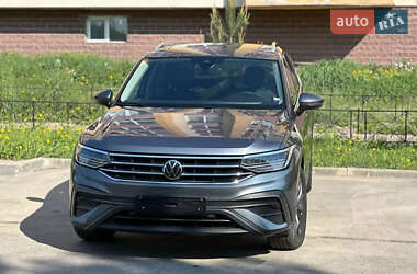 Позашляховик / Кросовер Volkswagen Tiguan 2022 в Львові