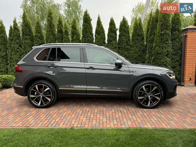 Позашляховик / Кросовер Volkswagen Tiguan 2021 в Києві