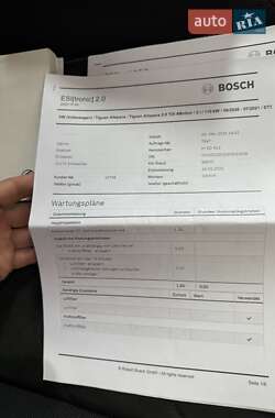 Внедорожник / Кроссовер Volkswagen Tiguan 2021 в 