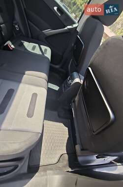 Позашляховик / Кросовер Volkswagen Tiguan 2008 в 