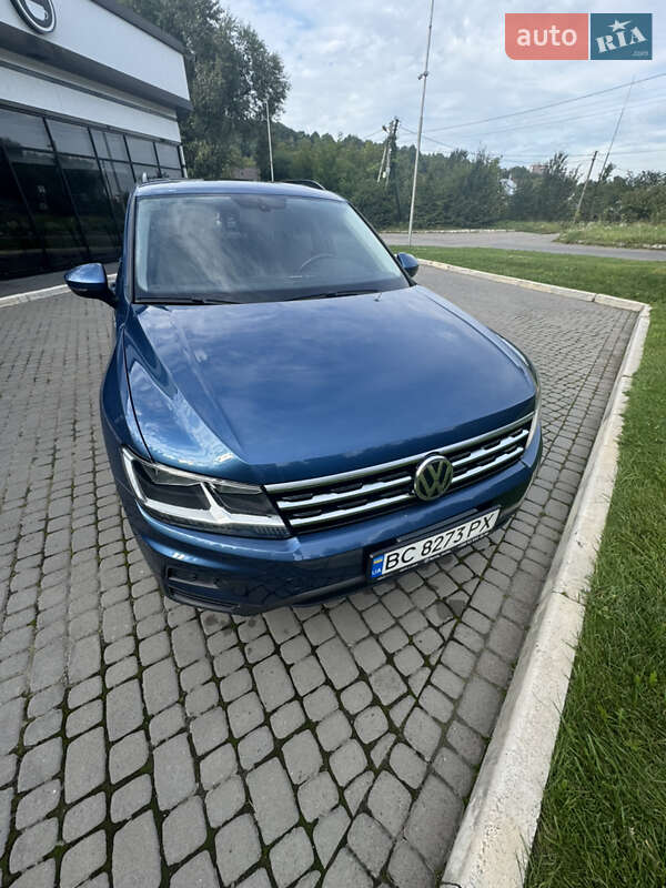 Внедорожник / Кроссовер Volkswagen Tiguan 2019 в Львове