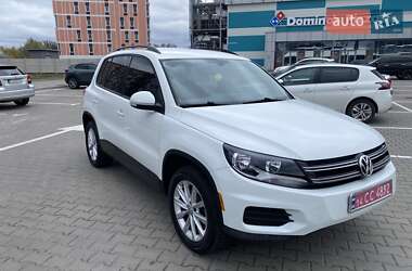 Внедорожник / Кроссовер Volkswagen Tiguan 2017 в Киеве