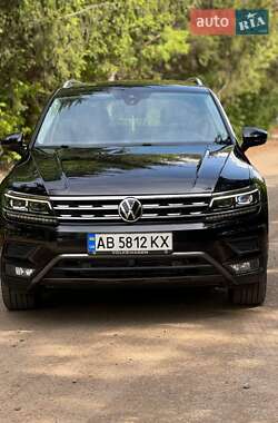 Внедорожник / Кроссовер Volkswagen Tiguan 2019 в Хмельницком