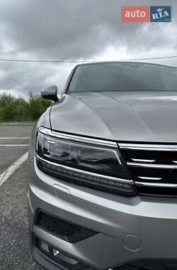 Позашляховик / Кросовер Volkswagen Tiguan 2019 в 