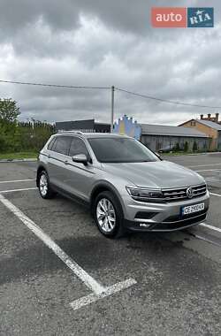 Позашляховик / Кросовер Volkswagen Tiguan 2019 в 