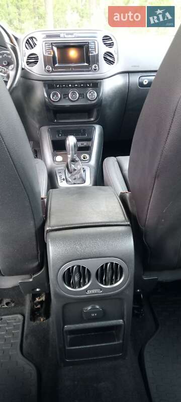 Внедорожник / Кроссовер Volkswagen Tiguan 2016 в Киеве фото 21 Внедорожник / Кроссовер Volkswagen Tiguan 2016 в Киеве