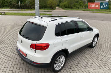 Позашляховик / Кросовер Volkswagen Tiguan 2015 в 