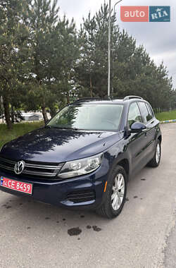 Внедорожник / Кроссовер Volkswagen Tiguan 2015 в Золочеве