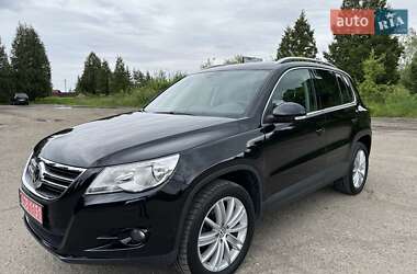 Внедорожник / Кроссовер Volkswagen Tiguan 2010 в Дрогобыче