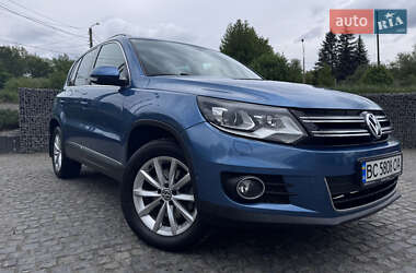 Внедорожник / Кроссовер Volkswagen Tiguan 2017 в 