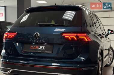 Позашляховик / Кросовер Volkswagen Tiguan 2021 в 