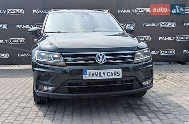 Позашляховик / Кросовер Volkswagen Tiguan 2017 в 
