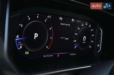 Внедорожник / Кроссовер Volkswagen Tiguan 2019 в 