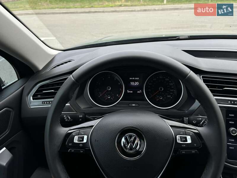 Внедорожник / Кроссовер Volkswagen Tiguan 2020 в Киеве