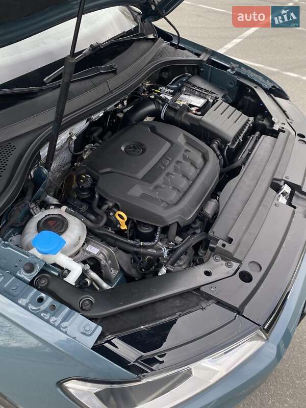 Внедорожник / Кроссовер Volkswagen Tiguan 2020 в Киеве