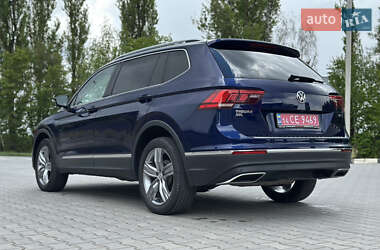 Внедорожник / Кроссовер Volkswagen Tiguan 2021 в 