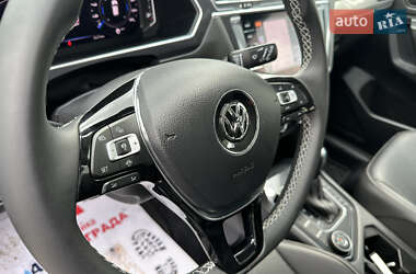 Внедорожник / Кроссовер Volkswagen Tiguan 2021 в 