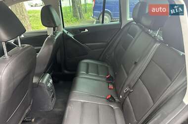 Внедорожник / Кроссовер Volkswagen Tiguan 2012 в 