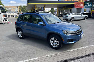 Внедорожник / Кроссовер Volkswagen Tiguan 2016 в Василькове
