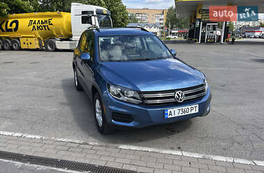 Внедорожник / Кроссовер Volkswagen Tiguan 2016 в 