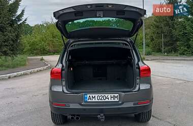 Позашляховик / Кросовер Volkswagen Tiguan 2013 в 