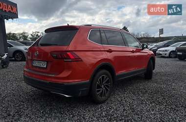 Внедорожник / Кроссовер Volkswagen Tiguan 2019 в 