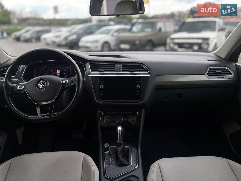 Внедорожник / Кроссовер Volkswagen Tiguan 2019 в Харькове