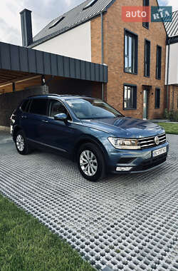 Позашляховик / Кросовер Volkswagen Tiguan 2018 в Львові