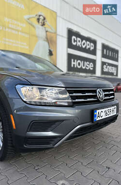 Позашляховик / Кросовер Volkswagen Tiguan 2018 в 