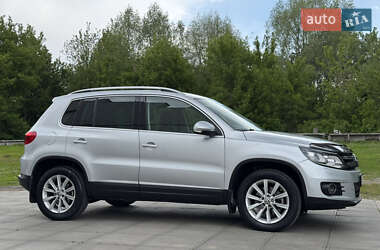 Внедорожник / Кроссовер Volkswagen Tiguan 2012 в Смеле