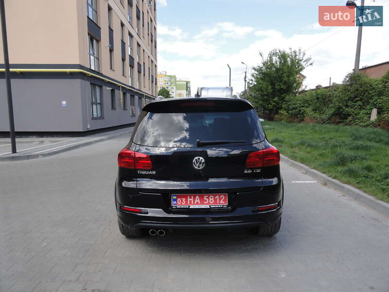 Внедорожник / Кроссовер Volkswagen Tiguan 2015 в Луцке