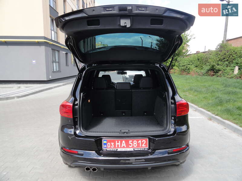 Внедорожник / Кроссовер Volkswagen Tiguan 2015 в Луцке