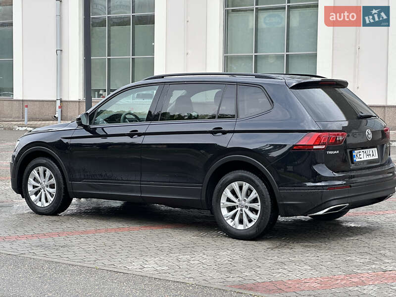 Внедорожник / Кроссовер Volkswagen Tiguan 2018 в Днепре