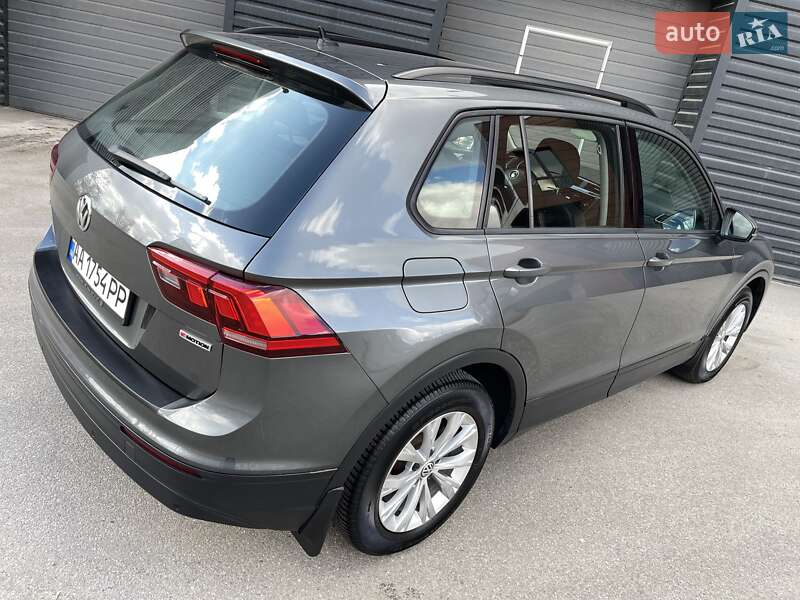 Внедорожник / Кроссовер Volkswagen Tiguan 2019 в Киеве