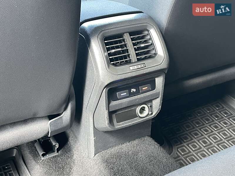 Внедорожник / Кроссовер Volkswagen Tiguan 2019 в Киеве