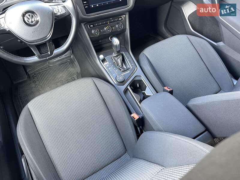 Внедорожник / Кроссовер Volkswagen Tiguan 2019 в Киеве