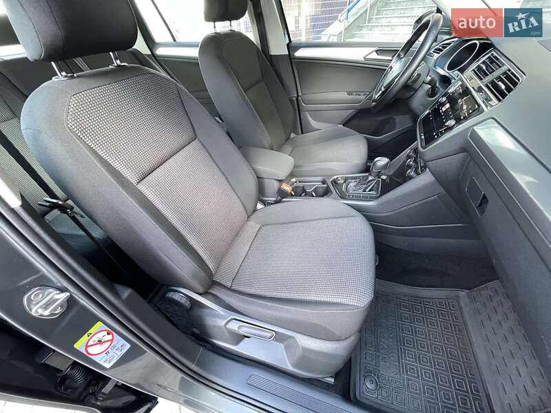 Внедорожник / Кроссовер Volkswagen Tiguan 2019 в Киеве