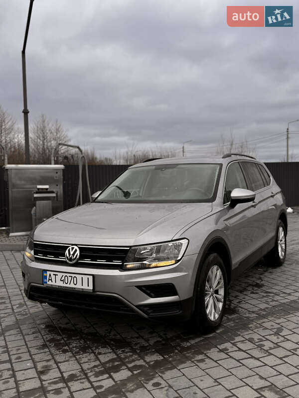 Внедорожник / Кроссовер Volkswagen Tiguan 2019 в Ивано-Франковске