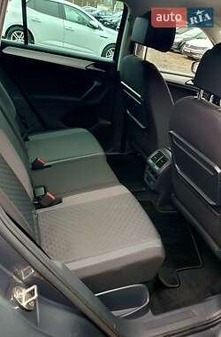 Внедорожник / Кроссовер Volkswagen Tiguan 2019 в 