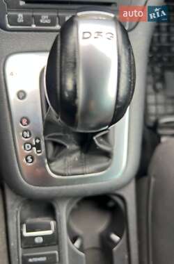 Внедорожник / Кроссовер Volkswagen Tiguan 2010 в 