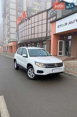 Внедорожник / Кроссовер Volkswagen Tiguan 2016 в Тернополе
