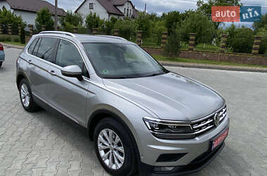 Внедорожник / Кроссовер Volkswagen Tiguan 2020 в Черновцах