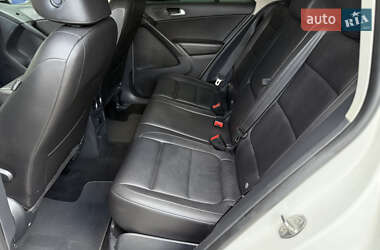 Внедорожник / Кроссовер Volkswagen Tiguan 2013 в 