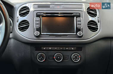 Внедорожник / Кроссовер Volkswagen Tiguan 2013 в 