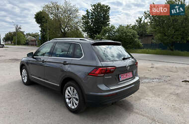 Внедорожник / Кроссовер Volkswagen Tiguan 2018 в 