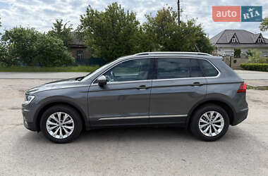 Внедорожник / Кроссовер Volkswagen Tiguan 2018 в 