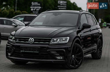 Внедорожник / Кроссовер Volkswagen Tiguan 2020 в 