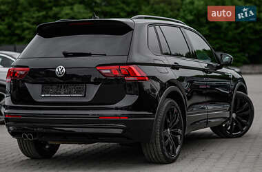 Внедорожник / Кроссовер Volkswagen Tiguan 2020 в 