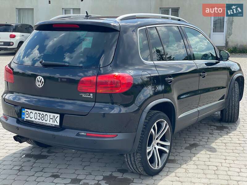 Внедорожник / Кроссовер Volkswagen Tiguan 2015 в Дрогобыче